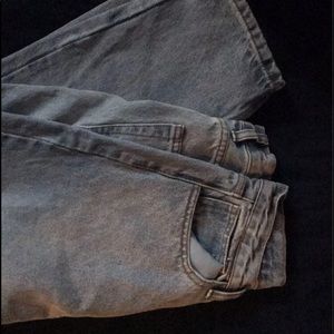 Brandi Melville mom jeans